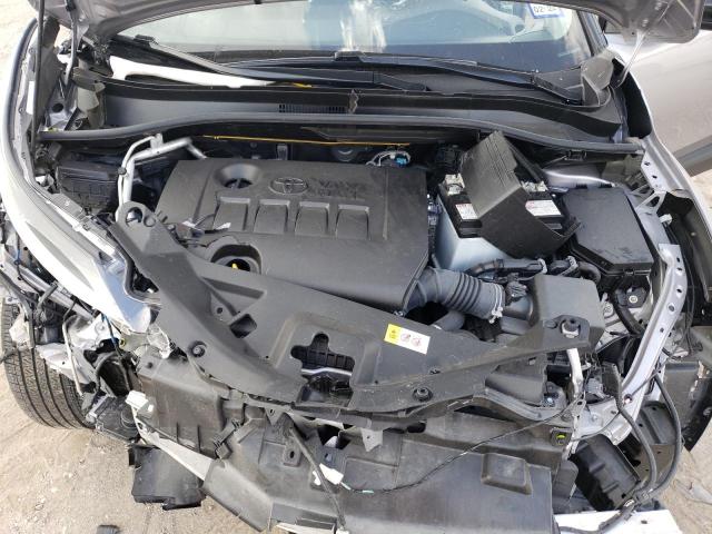 JTNKHMBX7L1069748 Toyota C-HR XLE