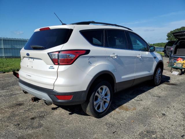 Vin: 1fmcu9g95hud46393, lot: 61535653, ford escape se 20173