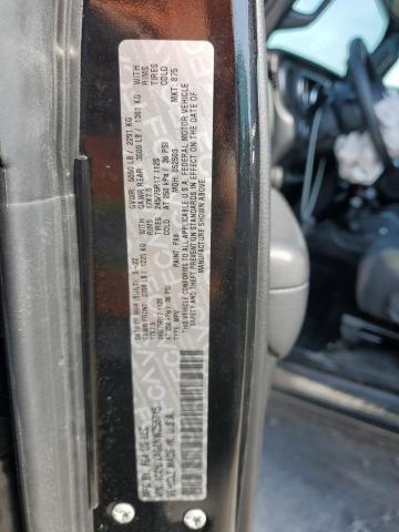 1C4HJXAG8NW255715 Jeep Wrangler Sport