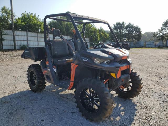 2017 CAN-AM DEFENDER H - 3JBUGAN4XHK000917