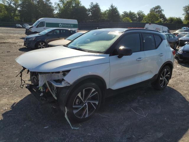 2020 Volvo XC40 