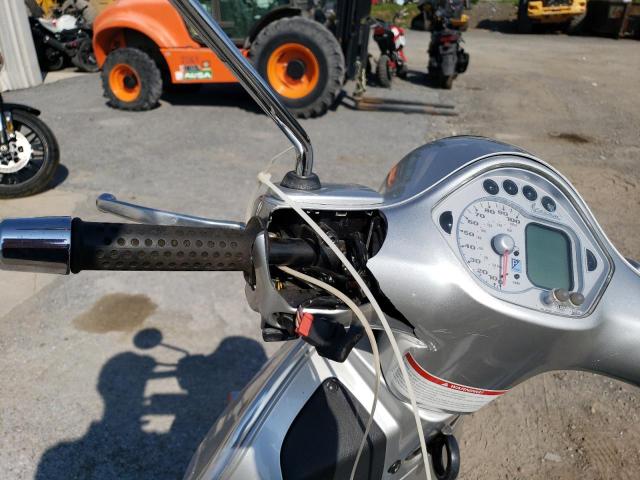 2009 VESPA GTS 250 ZAPM459LX95009528
