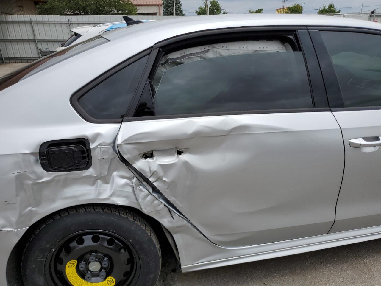 1VWAA7A37JC030371 2018 Volkswagen Passat S