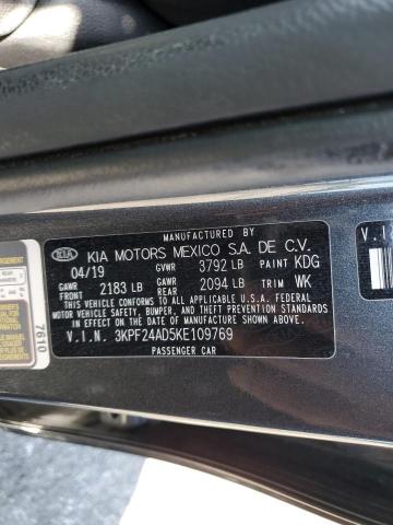 3KPF24AD5KE109769 KIA FORTE FE