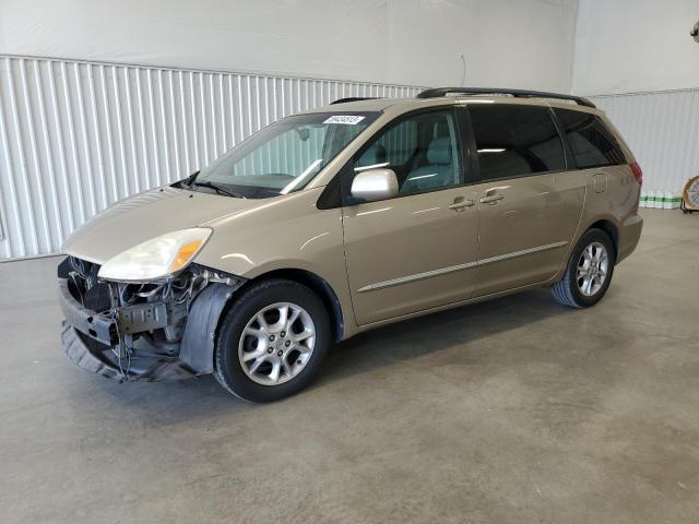 2004 Toyota Sienna XLE