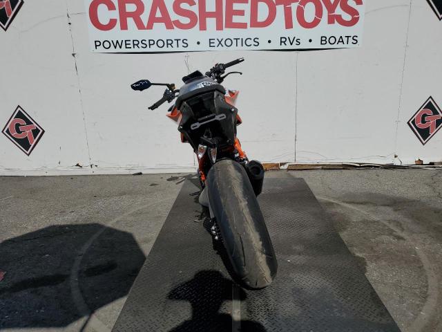 2022 KTM 1290 SUPER - VBKV39403NM955675