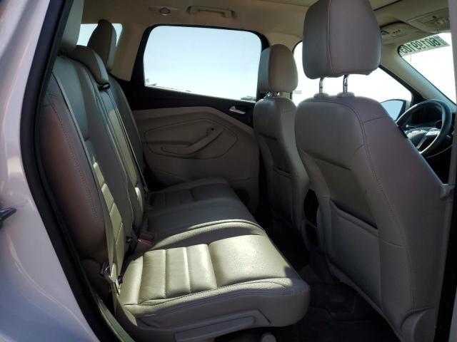 1FMCU9J9XFUC80428 Ford Escape Titanium