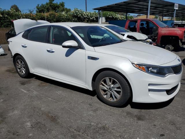 5XXGT4L38JG178693 KIA Optima Lx