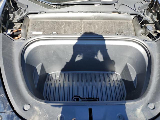7SAYGAEE3NF366040 Tesla Model Y