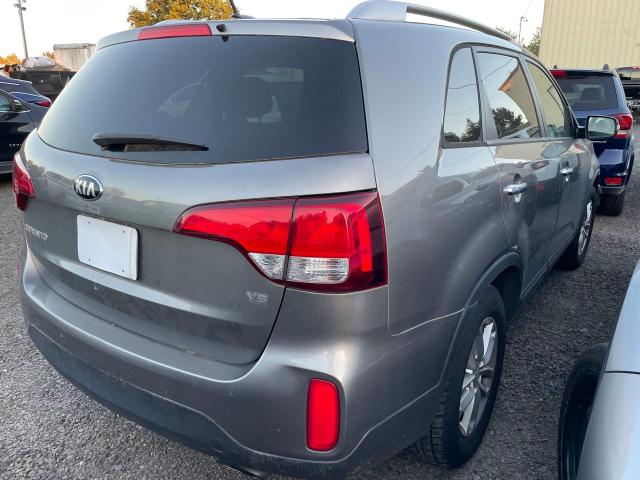5XYKT4A78FG633576 KIA SORENTO LX