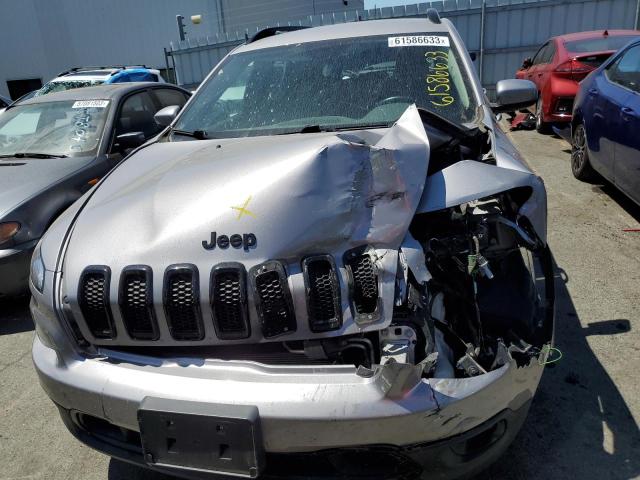 1C4PJMCB2JD543456 Jeep Cherokee Latitude