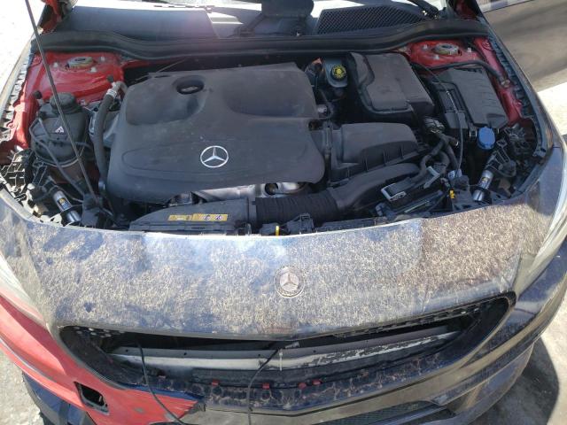 WDDSJ4EB8FN212069 Mercedes-Benz CLA 250