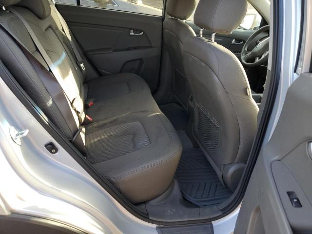 KNDPB3AC4F7709646 KIA Sportage Lx