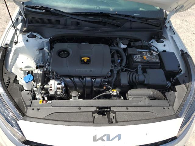 3KPF24AD7PE637790 Kia Forte LX 11