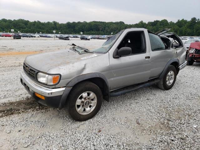 1998 Nissan Pathfinder XE