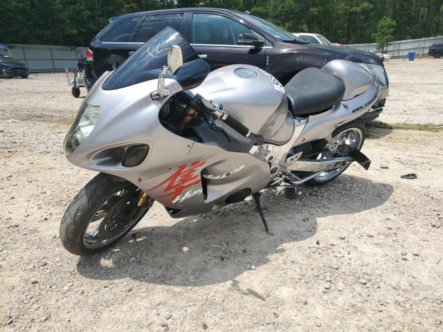 2004 SUZUKI GSX1300 R - JS1GW71A642100685