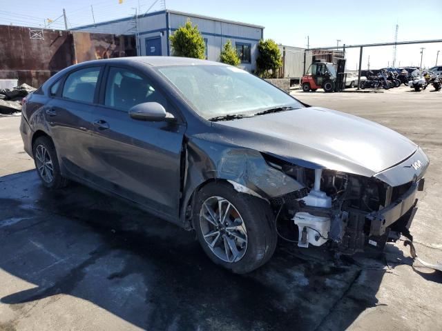3KPF24AD1NE496471 KIA FORTE FE