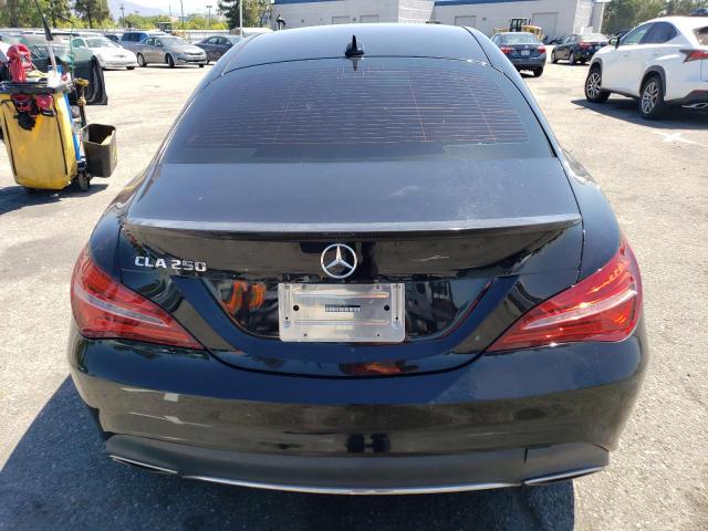 WDDSJ4EBXKN711742 Mercedes-Benz CLA 250