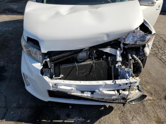 JTLZE4FE5FJ076565 Toyota SCION XB