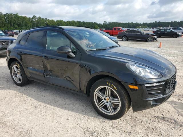 VIN WP1AA2A55JLB24593 2018 Porsche Macan no.4