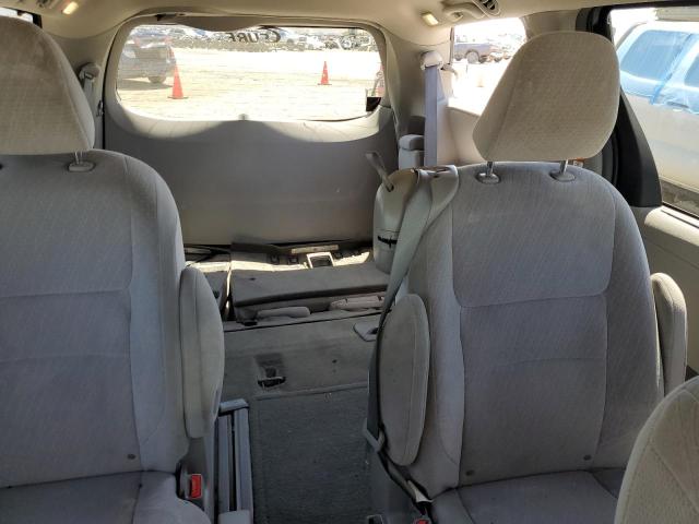 5TDKK3DC0FS628381 Toyota SIENNA LE