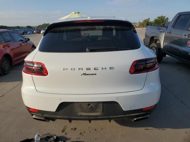 VIN WP1AA2A53JLB19361 2018 Porsche Macan no.6