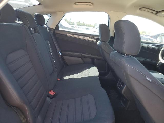3FA6P0LU3LR171839 Ford FUSION SE
