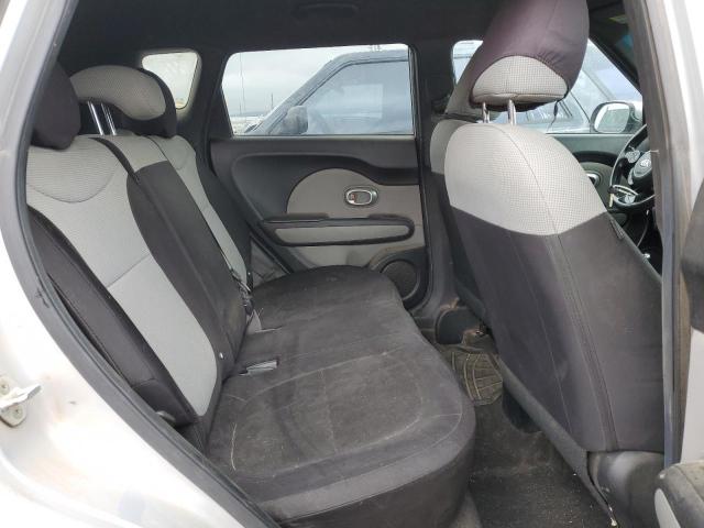 KNDJN2A27F7811909 KIA Soul