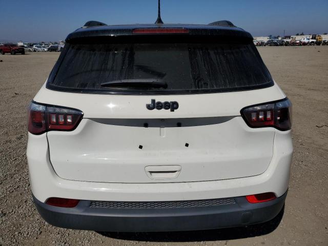 3C4NJCBB9KT763059 Jeep Compass Latitude