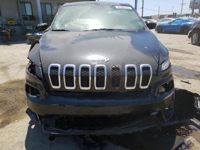 1C4PJLAB8HW663242 Jeep Cherokee Sport