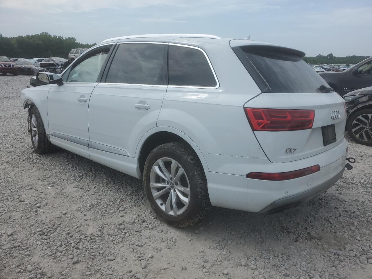 WA1LAAF75HD013121 2017 Audi Q7 Premium Plus