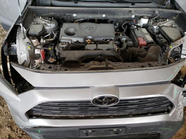 2T3P1RFV0MW173814 Toyota RAV4 XLE 12