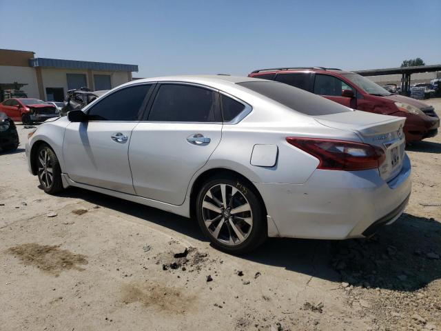 1N4AL3AP3HN308180 Nissan ALTIMA 2.5