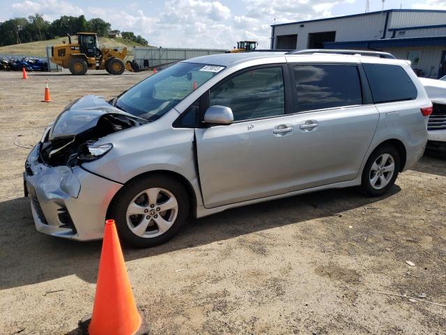 2020 Toyota Sienna LE