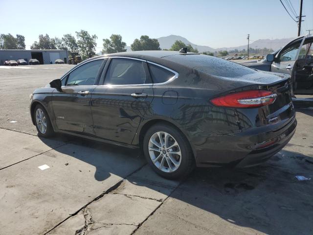 3FA6P0MU8KR104036 2019 FORD FUSION, photo no. 2