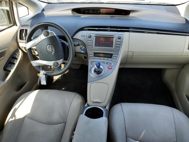 2013 Toyota Prius - Image 8
