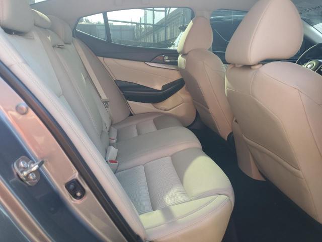 1N4AA6AP0GC427466 Nissan Maxima 3.5s