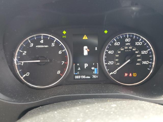 JA4AD2A32JZ028418 Mitsubishi Outlander Es