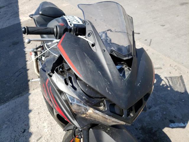 2017 YAMAHA YZFR3 A MH3RH15Y8HK001063