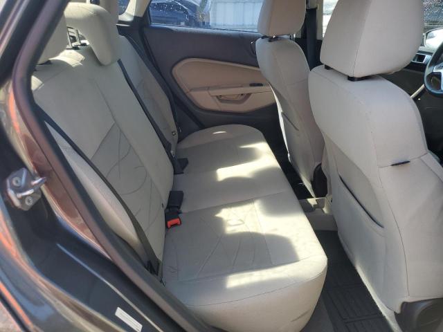3FADP4BJ3FM176336 Ford FIESTA SE