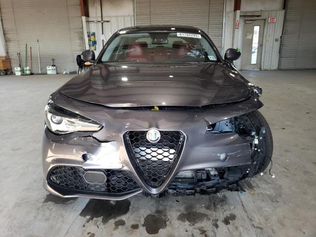 ZARFAEDN4J7592480 | 2018 ALFA ROMEO GIULIA Q4