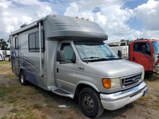 2003 Ford Econoline Cargo Van 