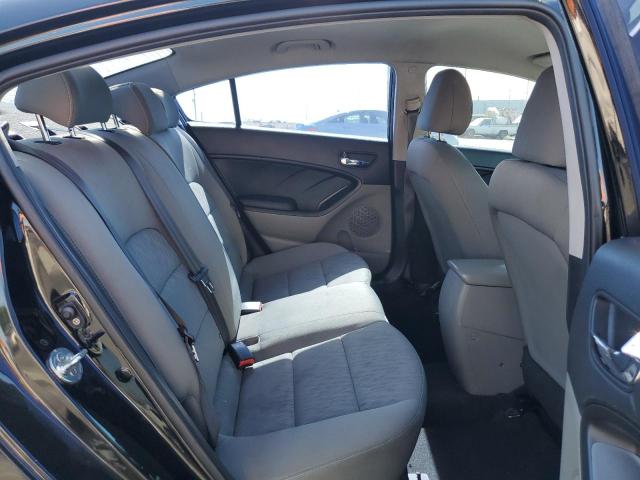 KNAFK4A61F5339972 KIA FORTE LX