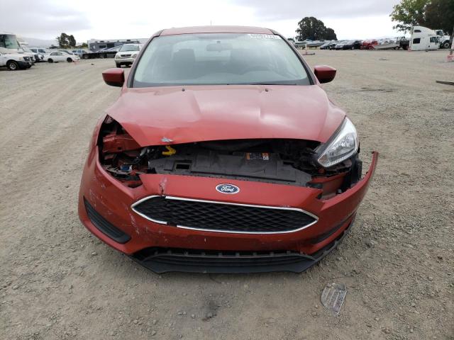 1FADP3F29JL249572 Ford FOCUS SE