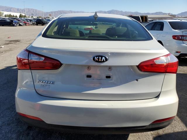 KNAFK4A65E5145959 KIA FORTE LX