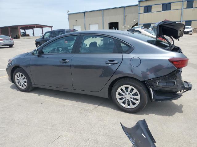 3KPF24AD1PE635954 Kia Forte LX 2