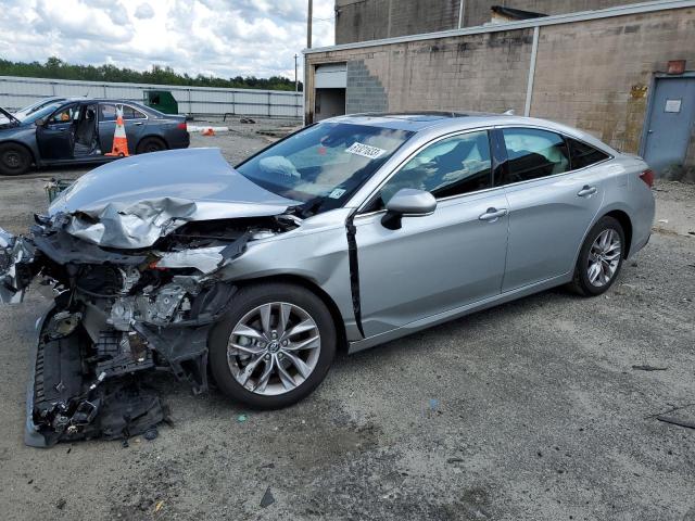 2019 Toyota Avalon XLE