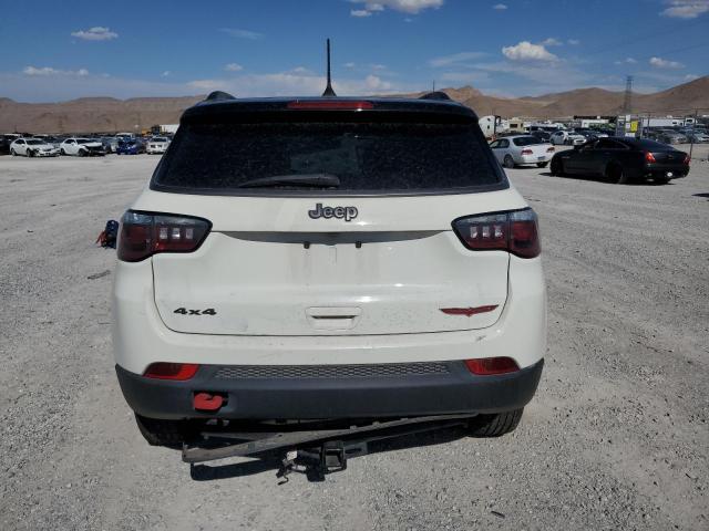 3C4NJDDB8KT752797 Jeep Compass Trailhawk