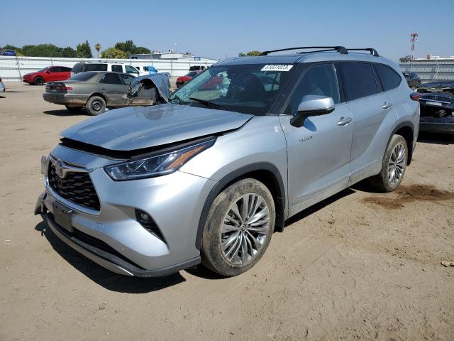 2021 Toyota Highlander Hybrid Platinum