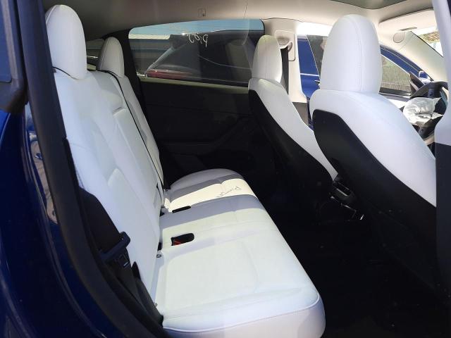 7SAYGDEE4PA129557 Tesla Model Y